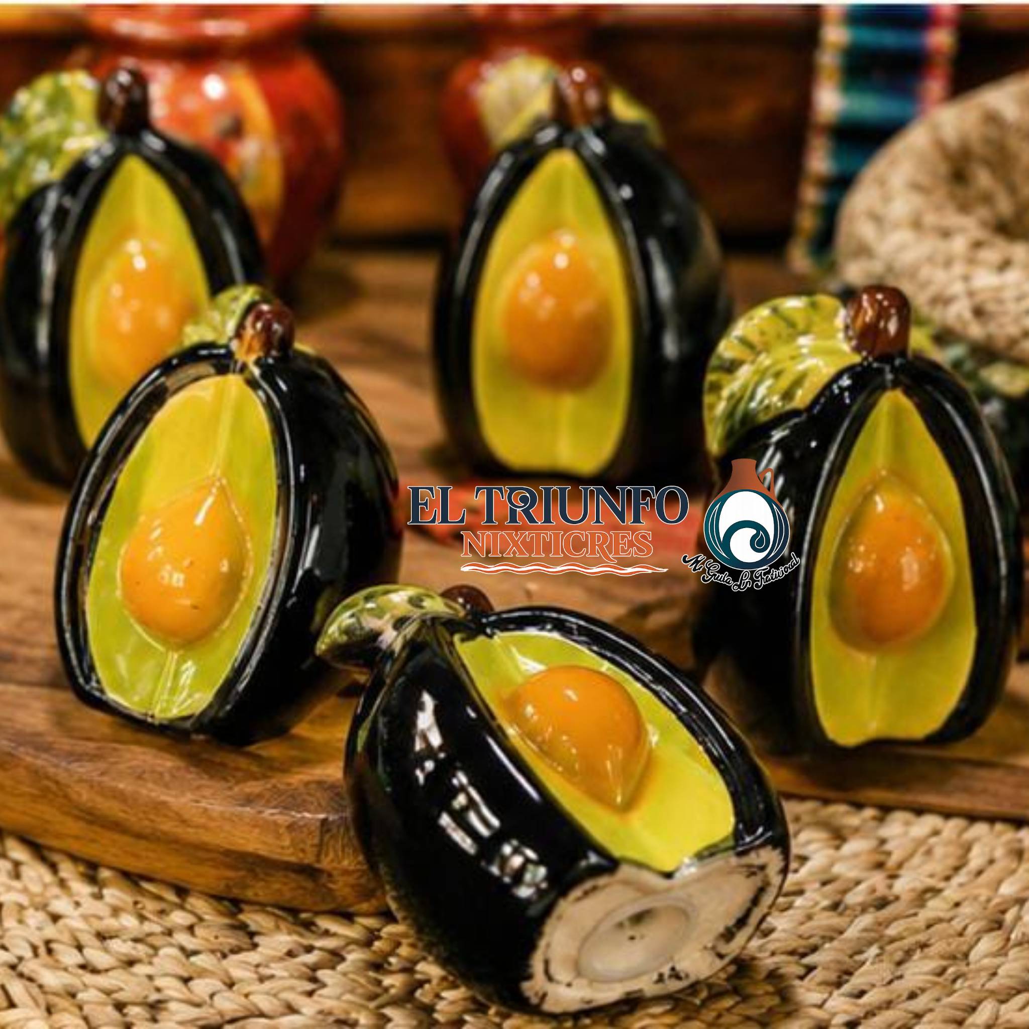 Set de 5 Saleros de Cerámica en Forma de Aguacate | Artesanía Mexicana